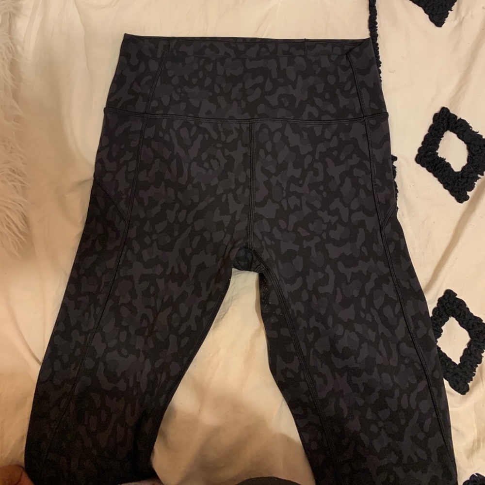 SOLD!!! Lululemon leggings